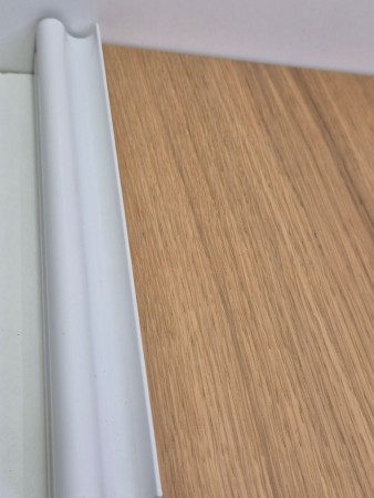 Eik med hvit tykk profil 220-270cm 3 dører (pris pr dør)